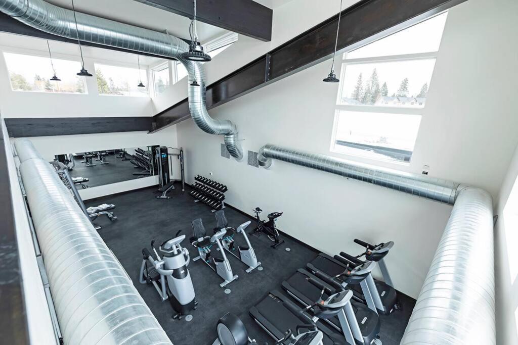 Brand New Upscale Home- Best Location! Whitefish Exteriér fotografie